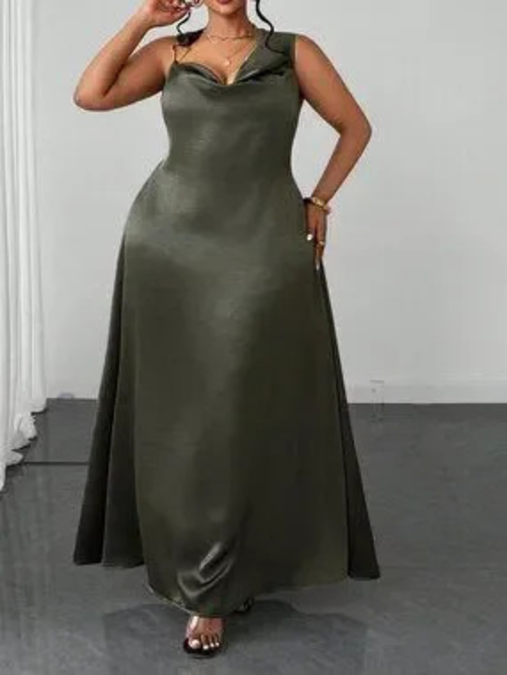 Olive Green Elegant Women's Plus Size Cowl Neck Sleeveless Dress - Picture 5 of 7